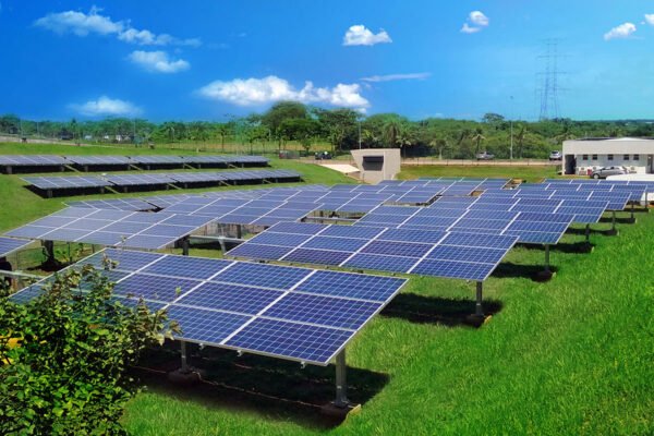 Usina Hidrelétrica CESP – Porto Primavera/SP –50 kWp – Estrutura tracker + 50 kWp Estrutura Fixa