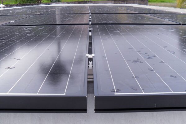 Usina Hidrelétrica CESP – Paraibuna/SP – 10 kWp – Estrutura Fixa em Telhado Metálico
