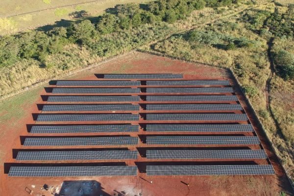 Usina Hidrelétrica FURNAS – Araporã/MG – 800 kWp – Estrutura Fixa